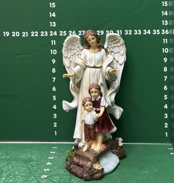 ANGEL CON 2 NIÑOS 11.5"