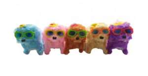 PERROS CON MOVIMIENTO Y SONIDO (COLORES SURTIDOS)